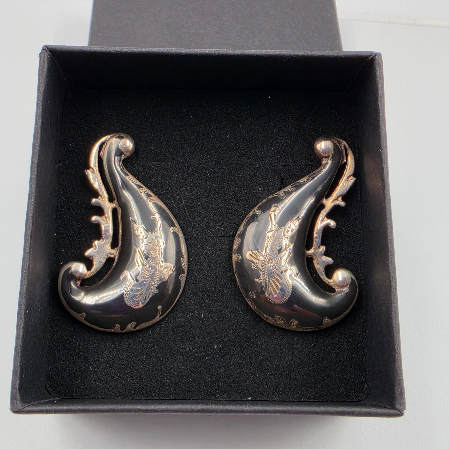 SIAM Niello Thai Sterling Silver Goddess of Lightning Earrings