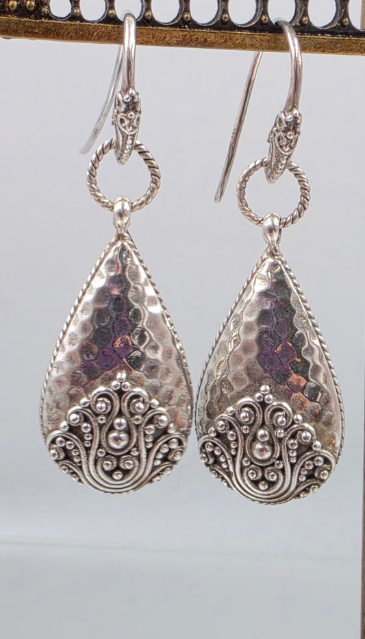 SARDA Filagree Sterling Silver Puffy/Hammered Earrings