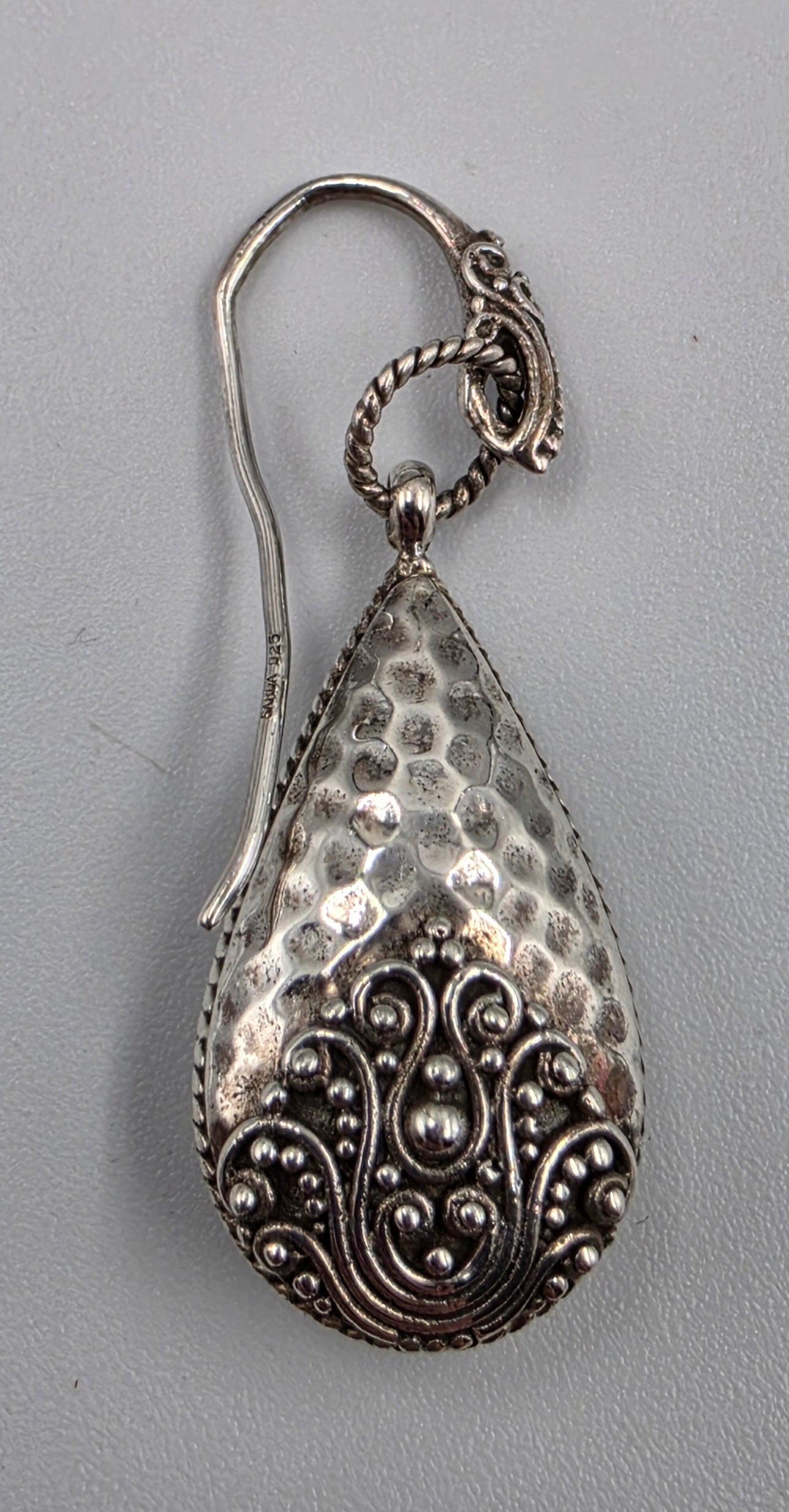 SARDA Filagree Sterling Silver Puffy/Hammered Earrings