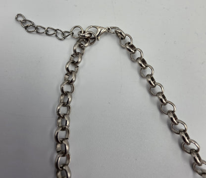 18.5"-19.5" Black/Silver Tone Beaded Necklace