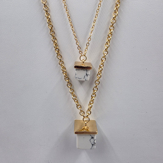 ARTIK LADY 20"-22" Gold Tone/Acrylic White Buffalo Square Stone Double Pendant Necklace