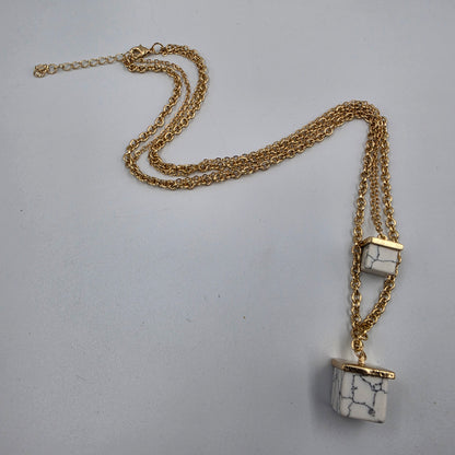 ARTIK LADY 20"-22" Gold Tone/Acrylic White Buffalo Square Stone Double Pendant Necklace