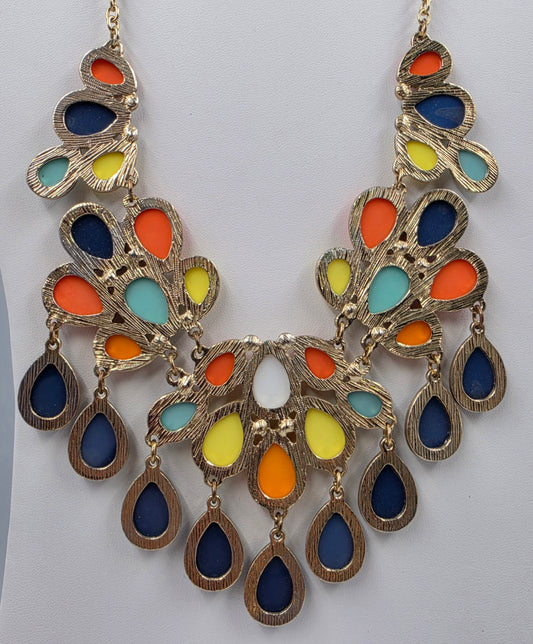 18.5"-21.5" Multi Color Faceted Acrylic Stone Statement Necklace