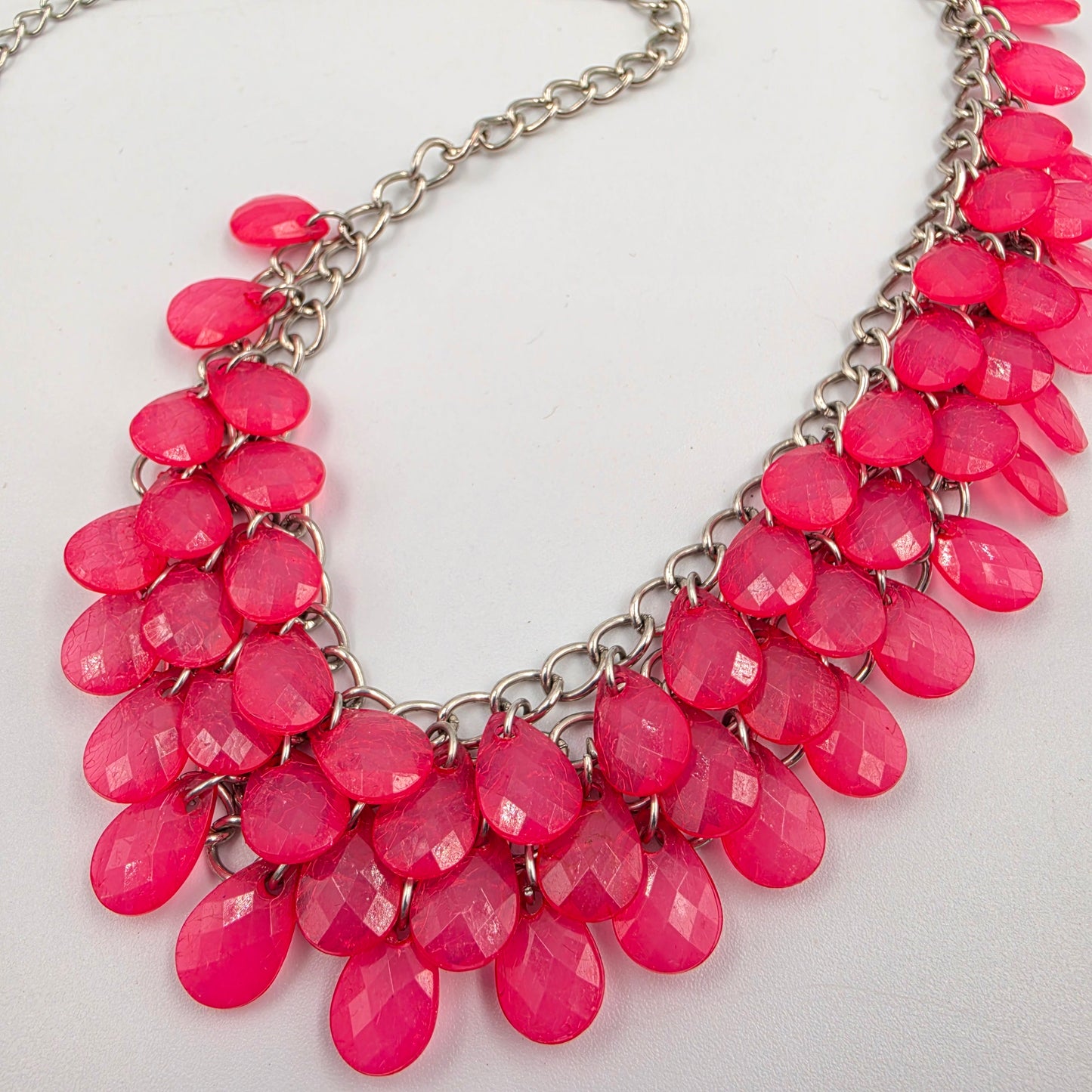 17"-19.5" Pink Faceted Acrylic Dangle Bead Statement Necklace