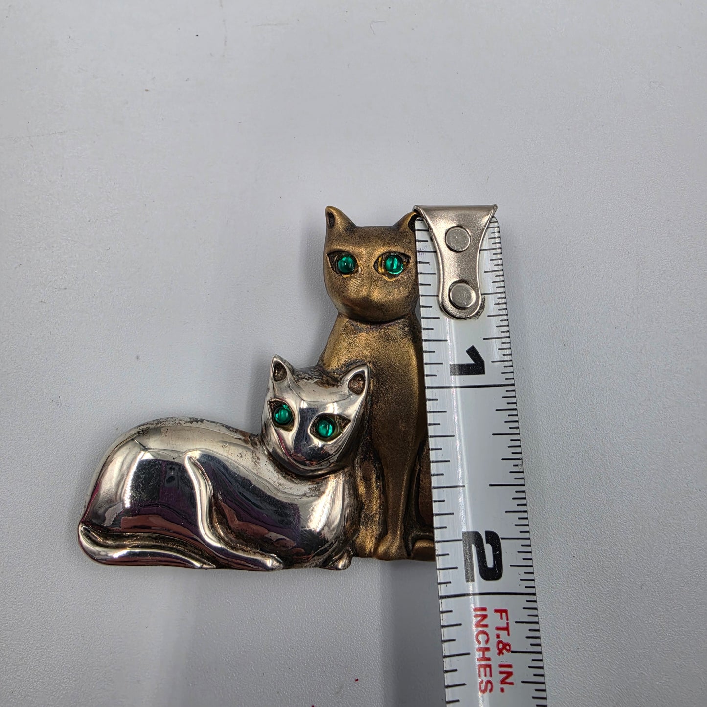 GORHAM STERLING Two Tone Sterling Silver Cats With Green Gemmed Eyes Vintage Brooch
