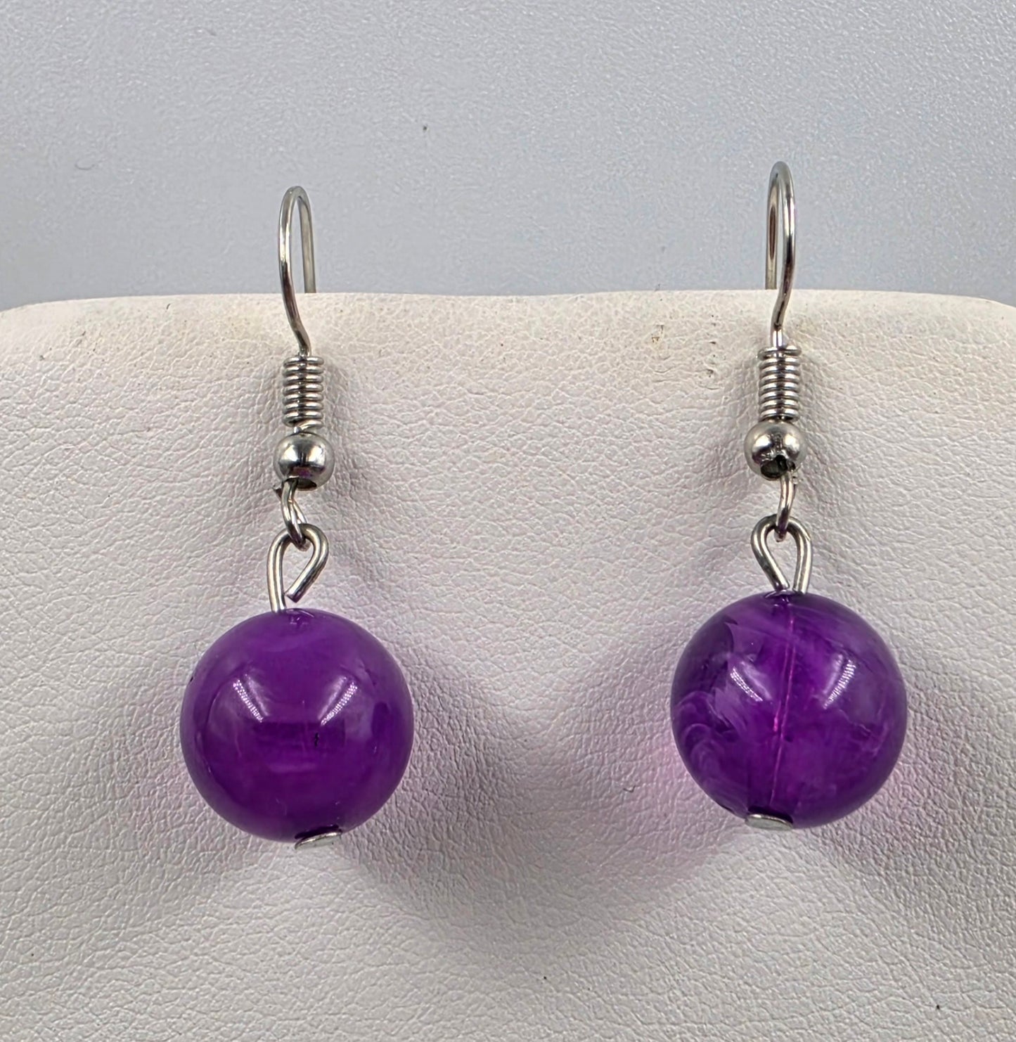 44"-46.5" Purple Faceted Acrylic Stone/Silver Tone Necklace With Matching Earrings