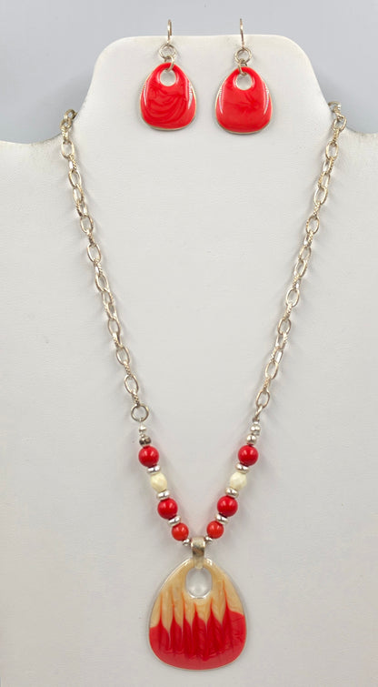 16"-19" Enamel Painted Cream/Red Bead Necklace With Matching Enamel 1.5" Dangle Earrings