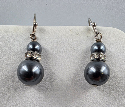 17.5"-20.5" Dark Grey Round Luster Faux Pearl Bead/Clear Rhinestone Accented Center Facet Piece Necklace With Matching 1.25" Earrings