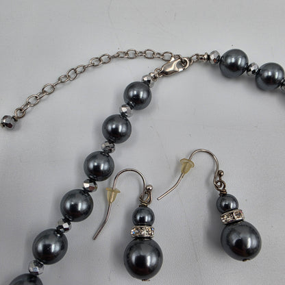 17.5"-20.5" Dark Grey Round Luster Faux Pearl Bead/Clear Rhinestone Accented Center Facet Piece Necklace With Matching 1.25" Earrings