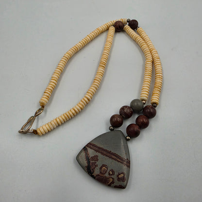 18.5" Chalcedony/Picture Jasper/Shell Disc Bead Necklace