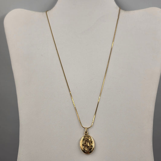 14k 18" Necklace/Hand Carved 14k Locket