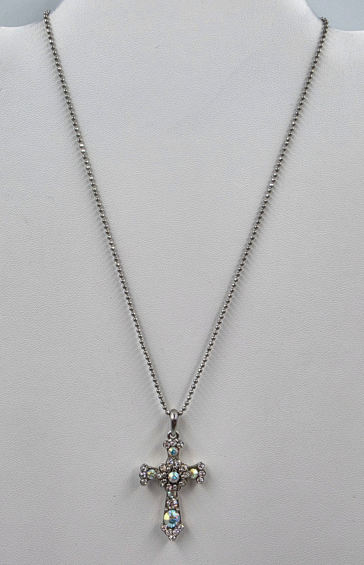 PREMIER DESIGNS Vintage 16"-19"  Silver Tone/Aurora Borealis Rhinestone Cross Necklace