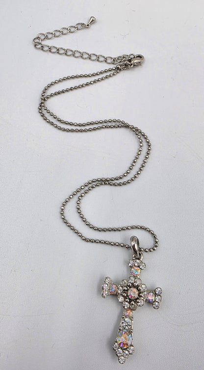 PREMIER DESIGNS Vintage 16"-19"  Silver Tone/Aurora Borealis Rhinestone Cross Necklace