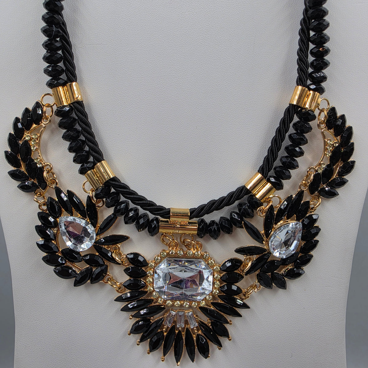 18"-19.5" Vintage Black/Clear Rhinestone Gold Accented Bib Statement Necklace