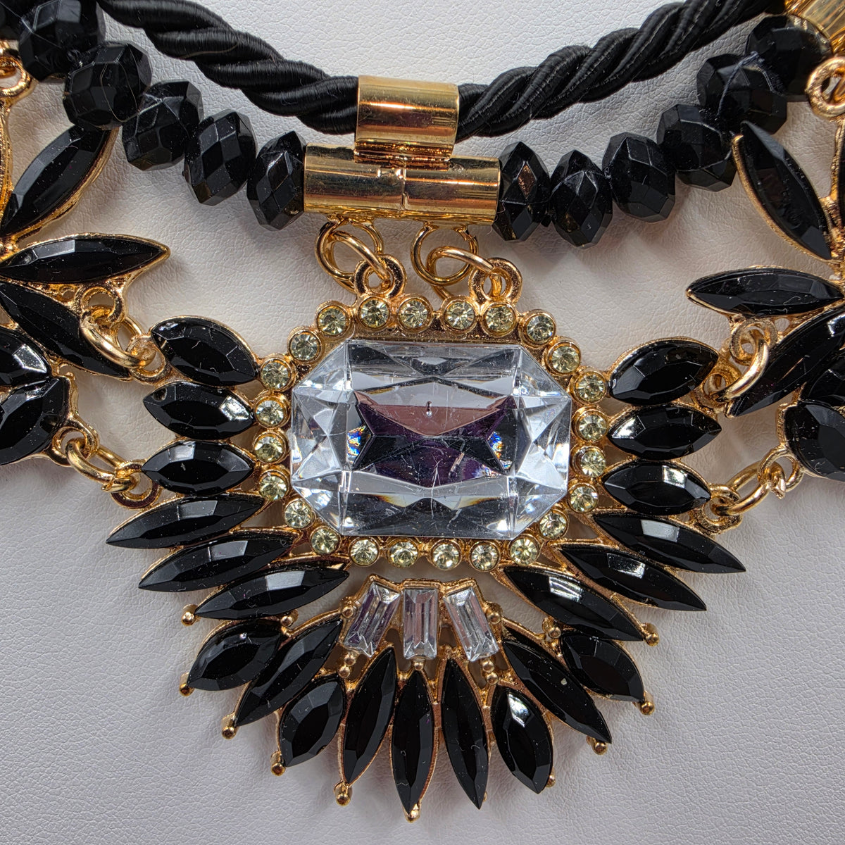 18"-19.5" Vintage Black/Clear Rhinestone Gold Accented Bib Statement Necklace