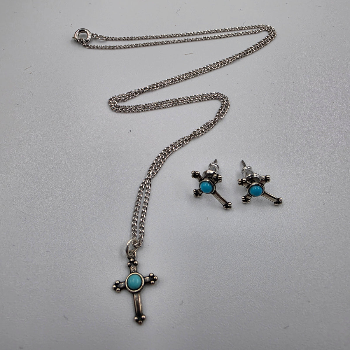 Sterling Silver/Turquoise 18" Necklace And Matching Earrings