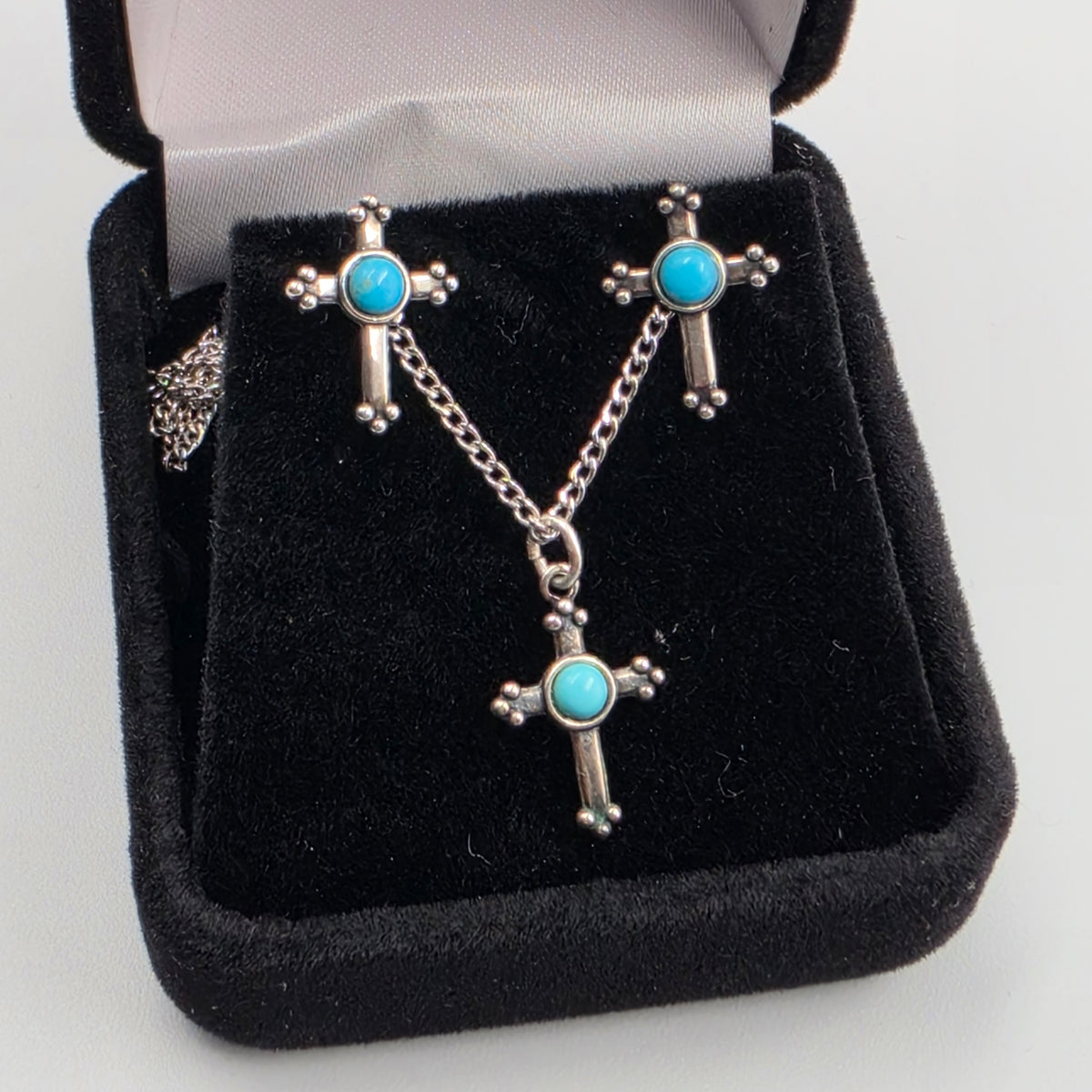 Sterling Silver/Turquoise 18" Necklace And Matching Earrings