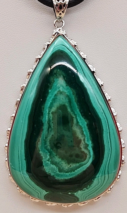 Green Malachite/Sterling Silver/Elephant Design Bezel Statement Pendant