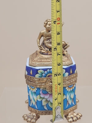 LIMOGES Peint A La Main #2559 Of 3400 Limited Edition Gilt Bronze Trinket Box