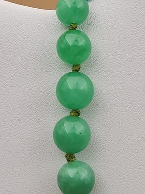 GRASSMAN-BLAKE 14k/Natural Green Onyx/Double Knotted/Graduated/Beaded Necklace