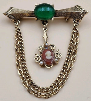 1950's-60's Victorian Revival Jadeite Cabochon/Gold Tone Cameo Dangle Brooch