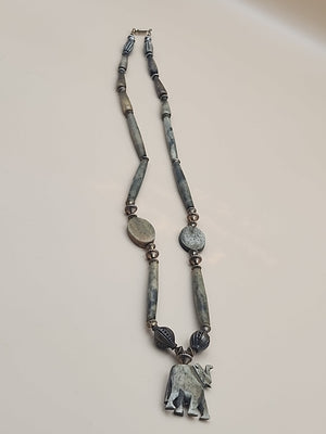 Polished Carved Green Agate Stone/African Elephant  30" Gold Tone Necklace