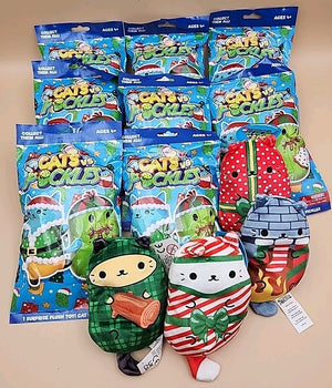 CATS VS PICKLES 8 Sealed/ 4 Loose/ 1 Without Tag