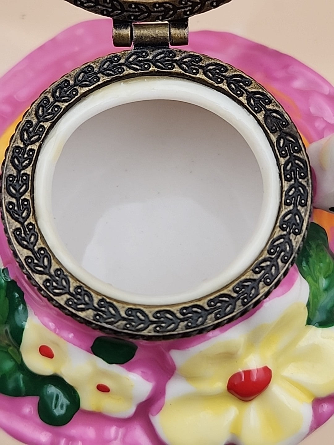 Limoges Hand Painted Teapot Sunhat With Butterfly/Flowers Porcelain Trinket Box