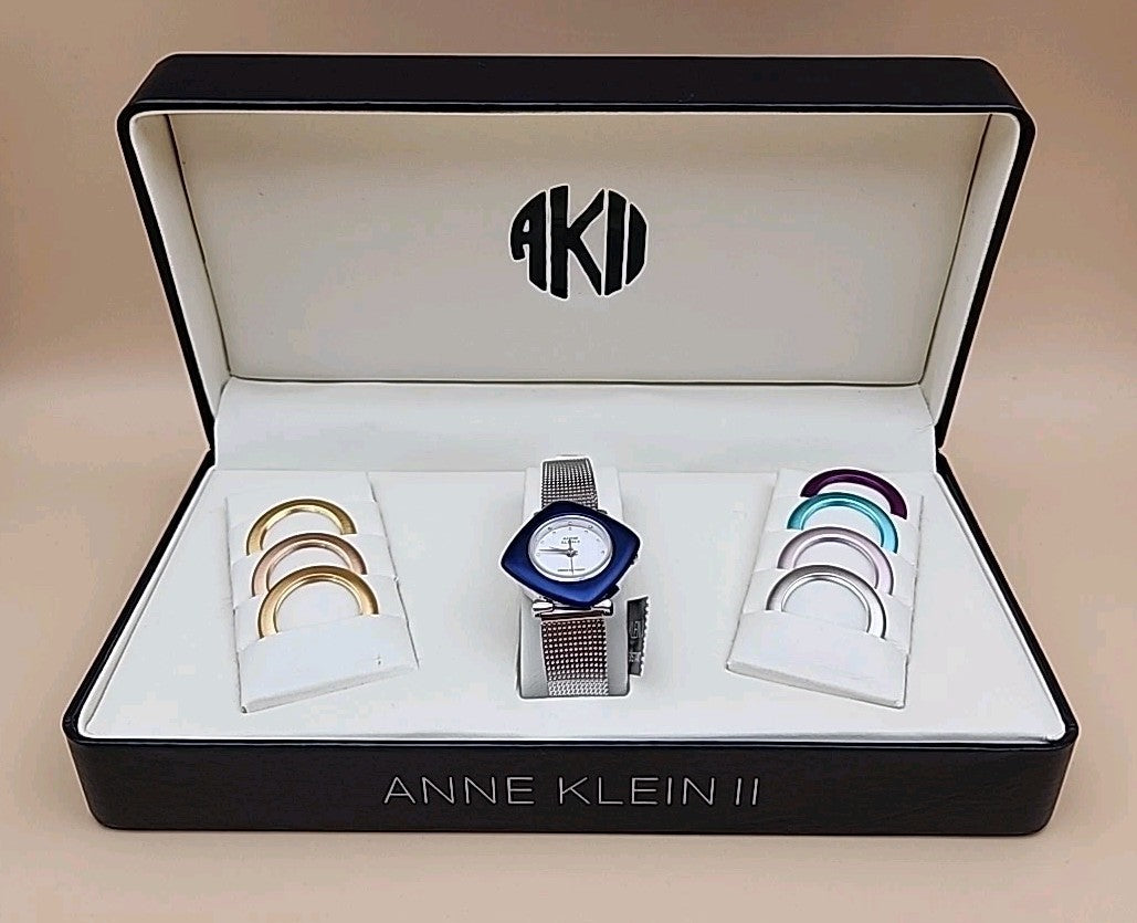 ANNE KLEIN II Vintage Interchangeable Bezel Womens Silver Tone Watch NEW BATTERY