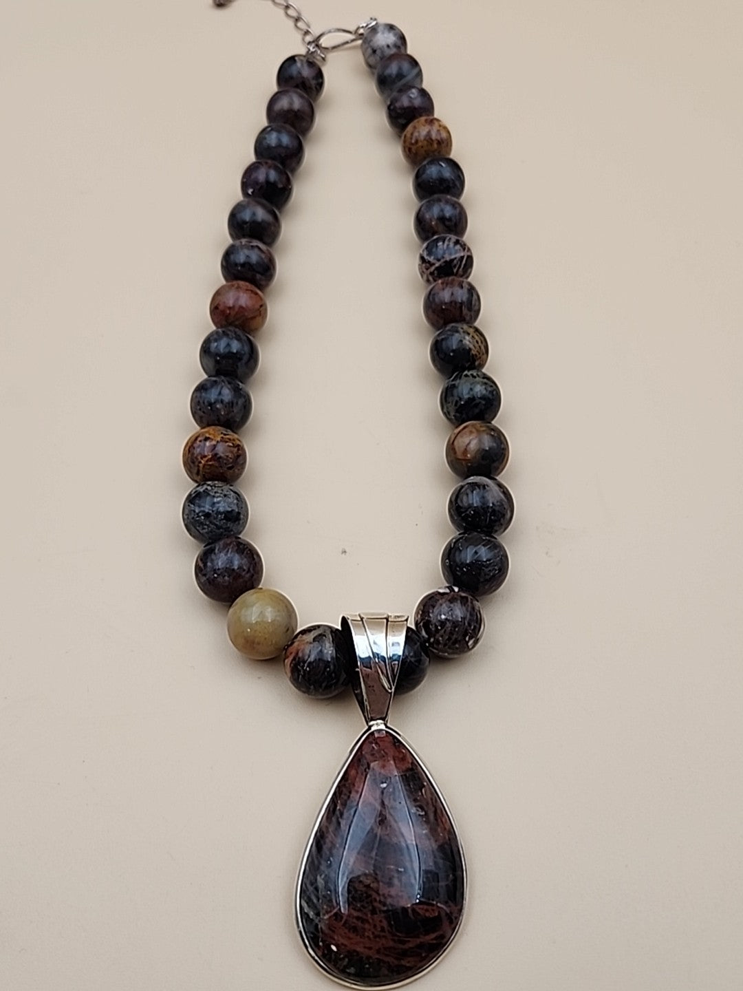 DESERT ROSE TRADING Chalcedony/Sterling Silver Pendant & Beaded 18"-21" Necklace