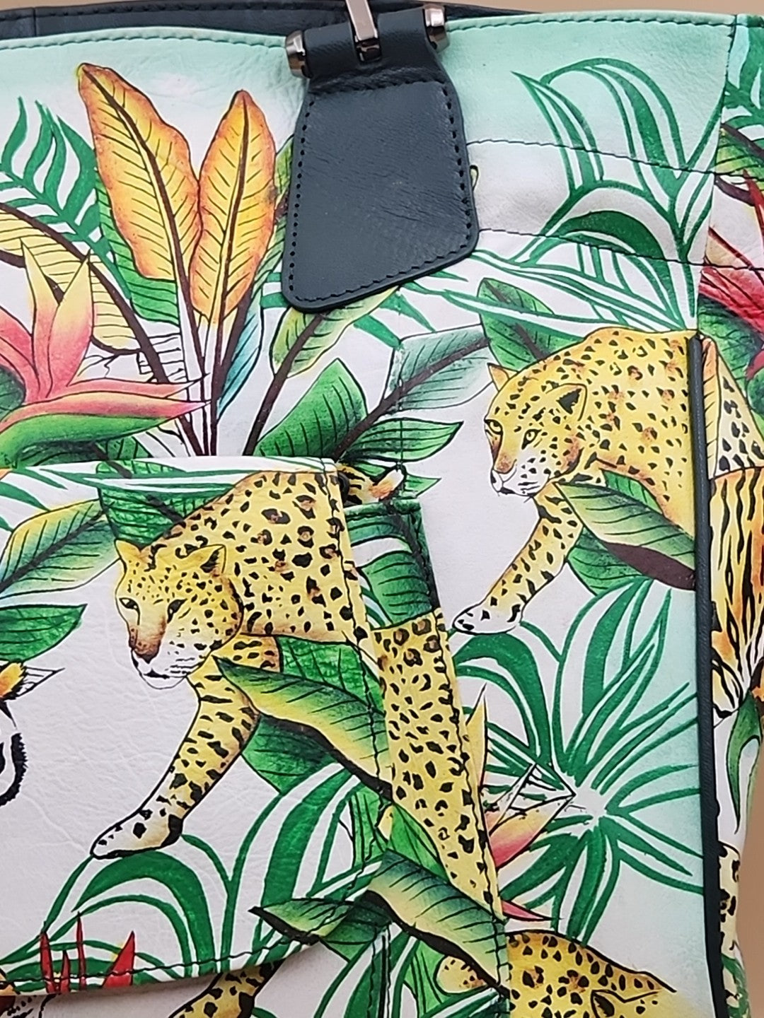 Sharif Hand Painted Jungle Tiger  Leather Hand Bag With  Detachable Crossbody