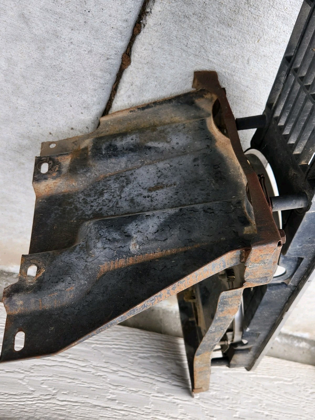 1970 DODGE POLARA Passenger Side Front Grill With Headlights As Is