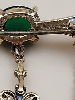 1950's-60's Victorian Revival Jadeite Cabochon/Gold Tone Cameo Dangle Brooch