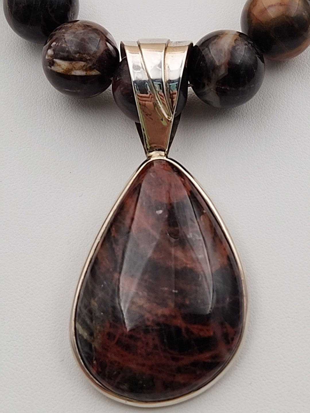 DESERT ROSE TRADING Chalcedony/Sterling Silver Pendant & Beaded 18"-21" Necklace