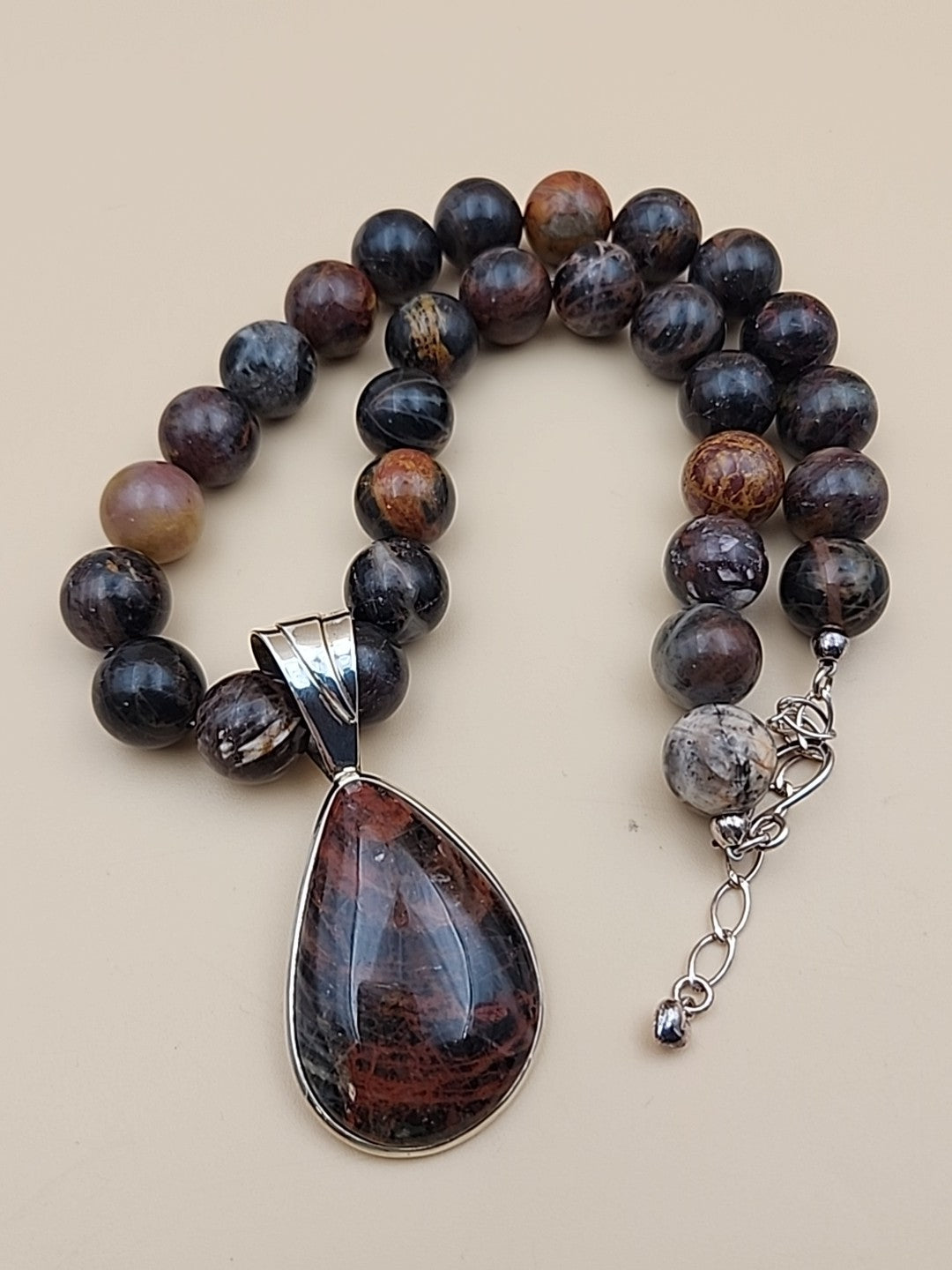 DESERT ROSE TRADING Chalcedony/Sterling Silver Pendant & Beaded 18"-21" Necklace