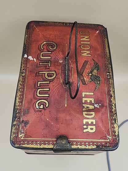 1900's UNION LEADER Antique Cut Plug Tobacco Tin With Lock And Handle