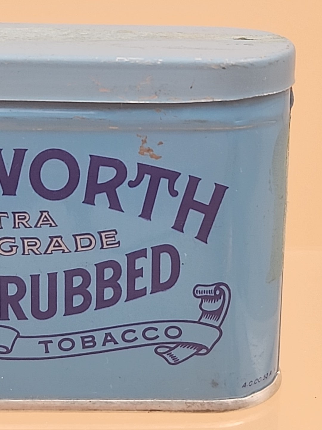 1920's LARUS & BROTHER CO./EDGEWORTH Vintage Advertising Tin Can With Hinged Lid