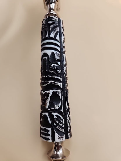 Silver Tone/Resin Handle With Ethnic Carvings Magnifying Glass