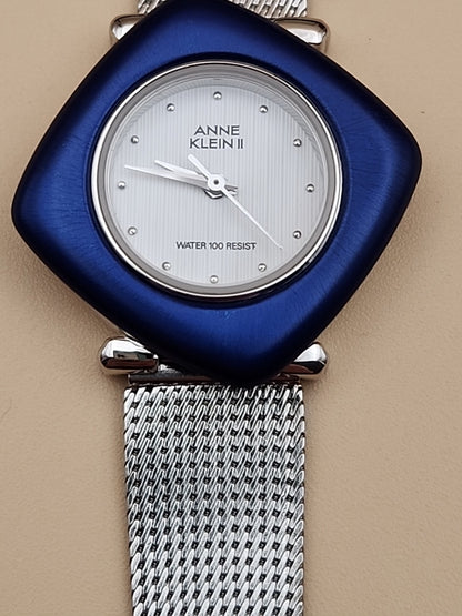 ANNE KLEIN II Vintage Interchangeable Bezel Womens Silver Tone Watch NEW BATTERY