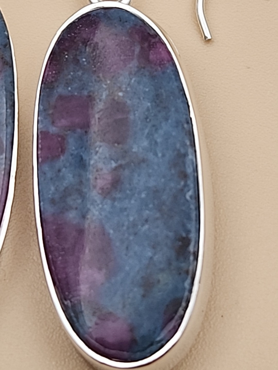 INDIA GEMS Eudialyte/Sterling Silver Dangle/Drop Earrings & Matching Pendant