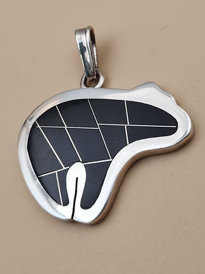 Mexico Southwest Style 950 Fine Silver/ Black Inlaid Onyx Bear Pendant