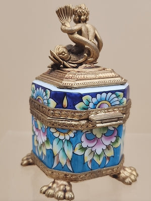 LIMOGES Peint A La Main #2559 Of 3400 Limited Edition Gilt Bronze Trinket Box