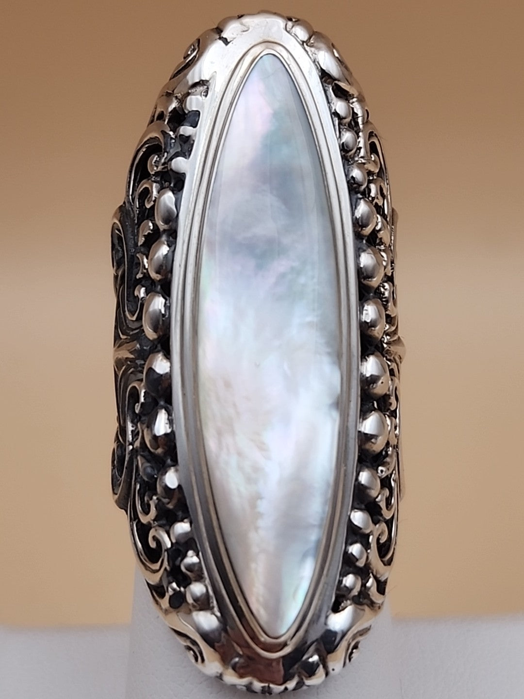 SAMUEL B. Mother Of Pearl/ Sterling Silver Filagree Finger Ring Size 6