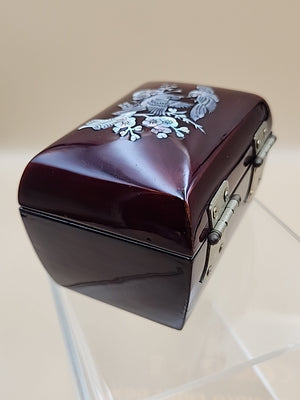 Korean Najeon Chiligi Mother Of Pearl Laquerware Ring Box