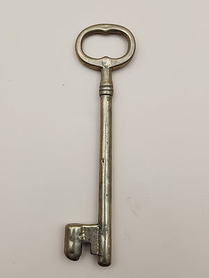 Brass Skeleton Keys Lot Of 6 With Holder