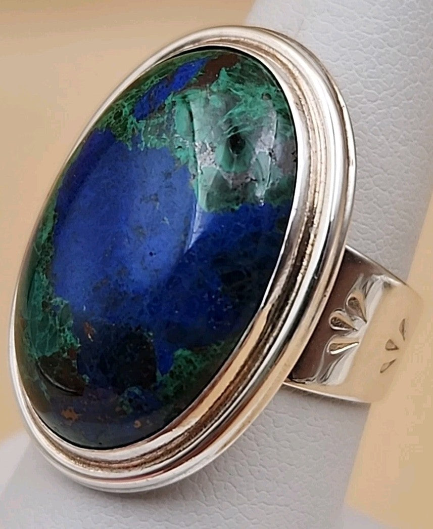 DESERT ROSE TRADING Azurite/Sterling Silver/Stamped Design Band/Ring Size 8