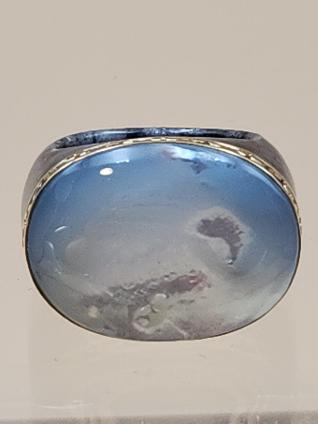 Vienesse Mother Of Pearl/14k Gold/Larkavite Stone Ring Size 8