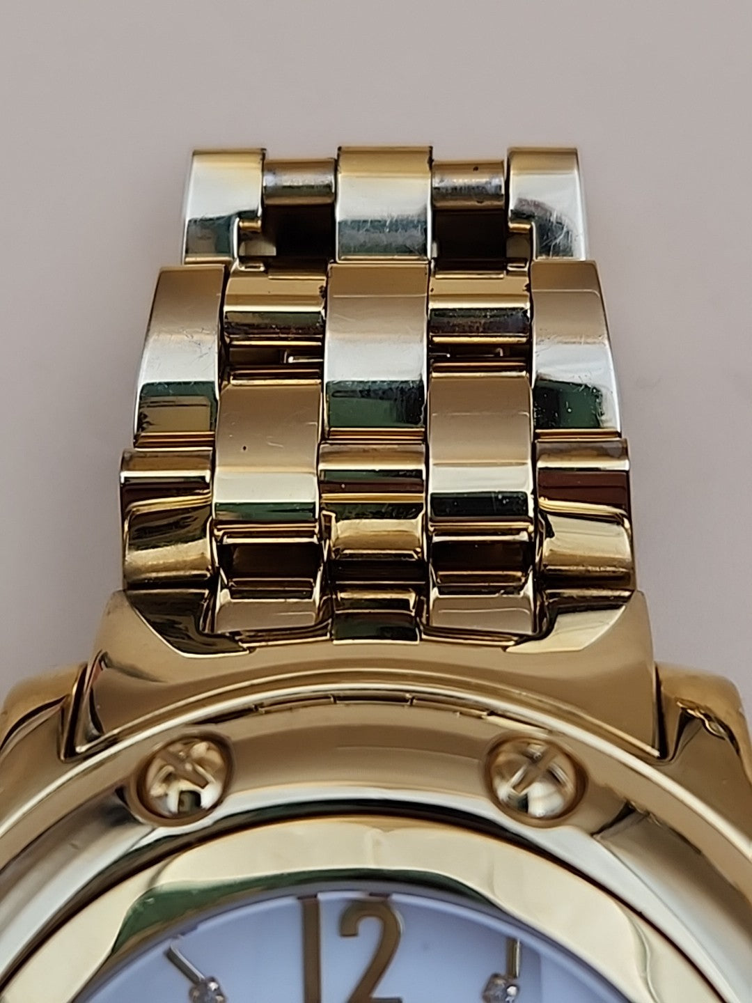 GLAM ROCK Miami Quartz Gold Tone/Crystal Indices/Glowing Hands Watch NEW BATTERY