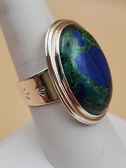 DESERT ROSE TRADING Azurite/Sterling Silver/Stamped Design Band/Ring Size 8