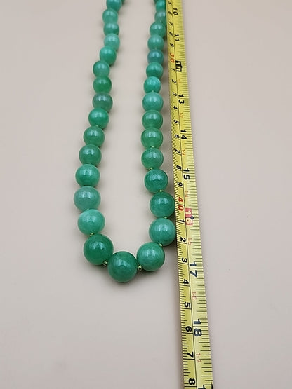 GRASSMAN-BLAKE 14k/Natural Green Onyx/Double Knotted/Graduated/Beaded Necklace
